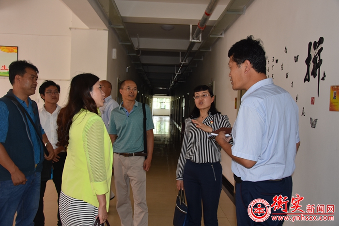 宜良县“两新”党工委领导到云南衡水实验中学对党建工作进行调研