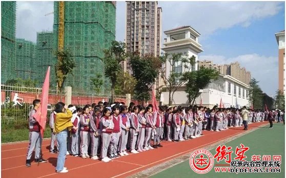 德育教学齐抓共管，初三学子奋勇争先