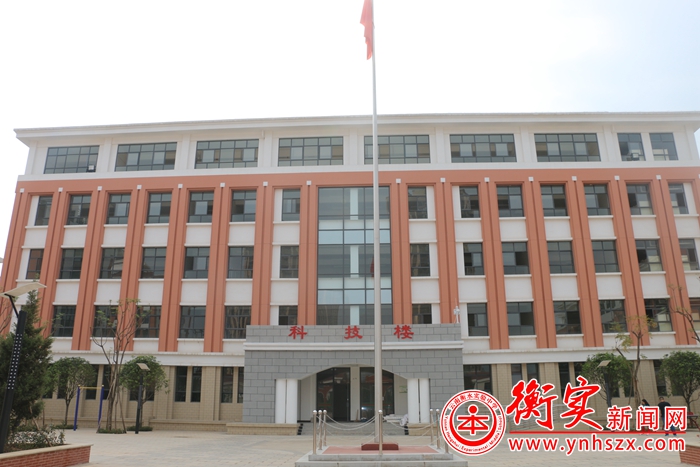 云南衡水实验中学宜良校区科技楼开放在即！