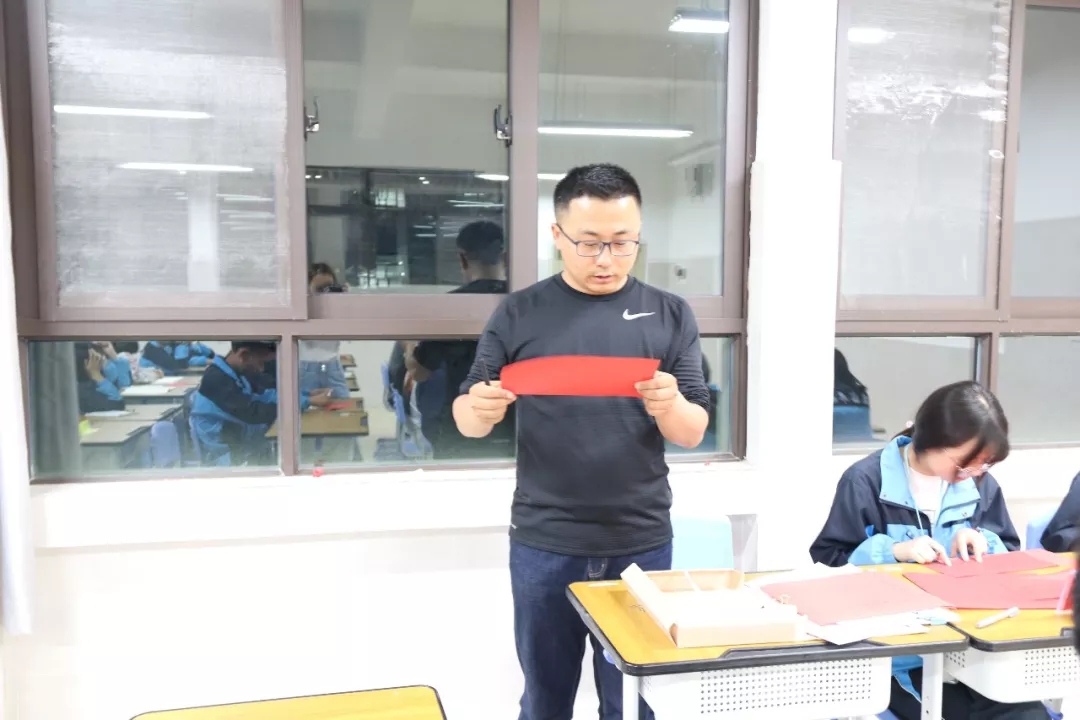 小记者团 | 云南玉溪衡水实验中学学生记者团各部门学生干部竞选演讲