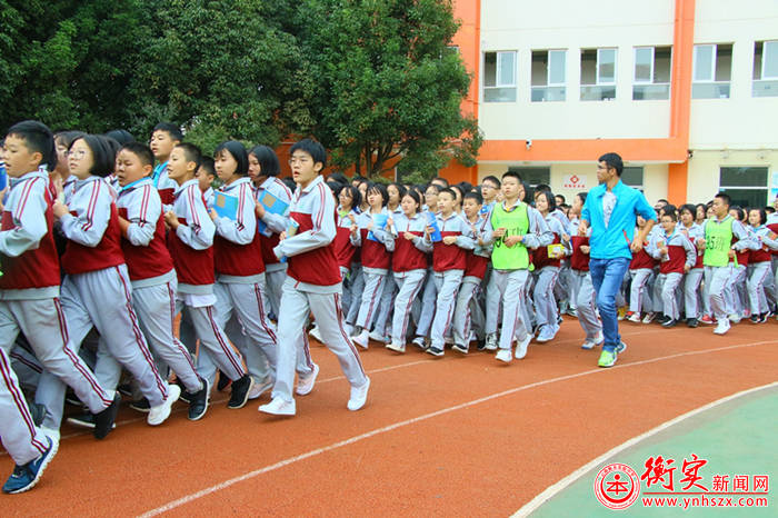 呕心沥血，衡实只为培养新一代初中生