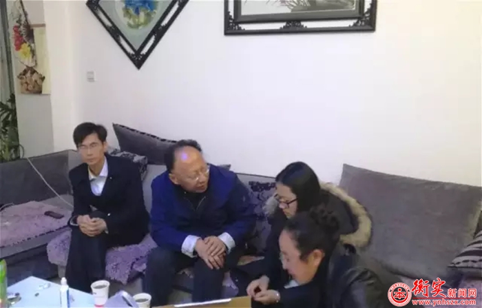 寒假家访暖人心 传递真情家校共融