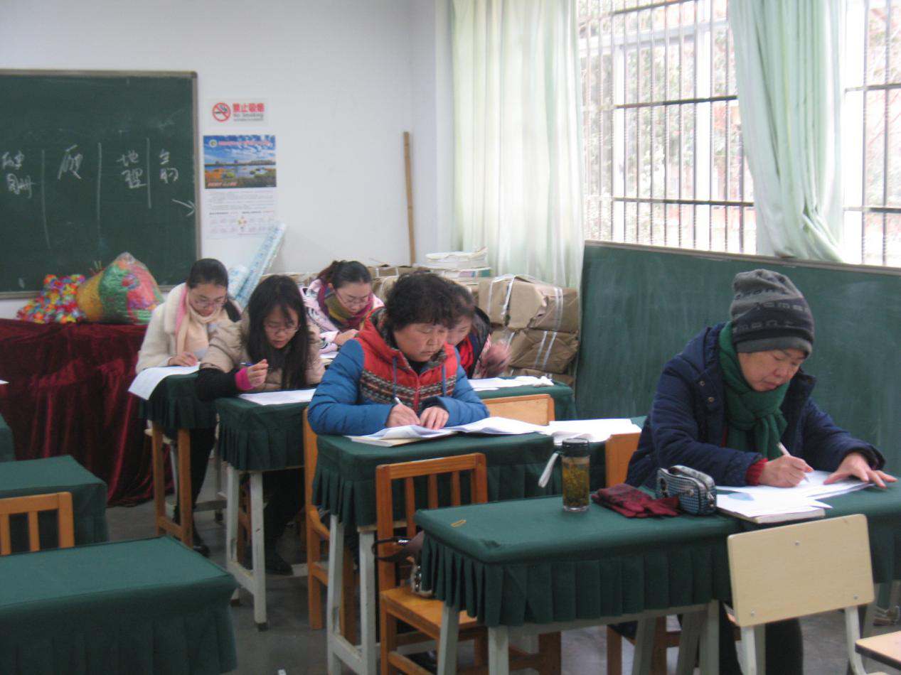 检验教学水平，提升教师素质——呈贡校区初一年级全体教师进行学