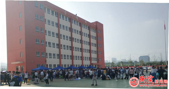 朗朗金秋，逐梦衡实 ——云南衡水实验中学呈贡校区开学啦
