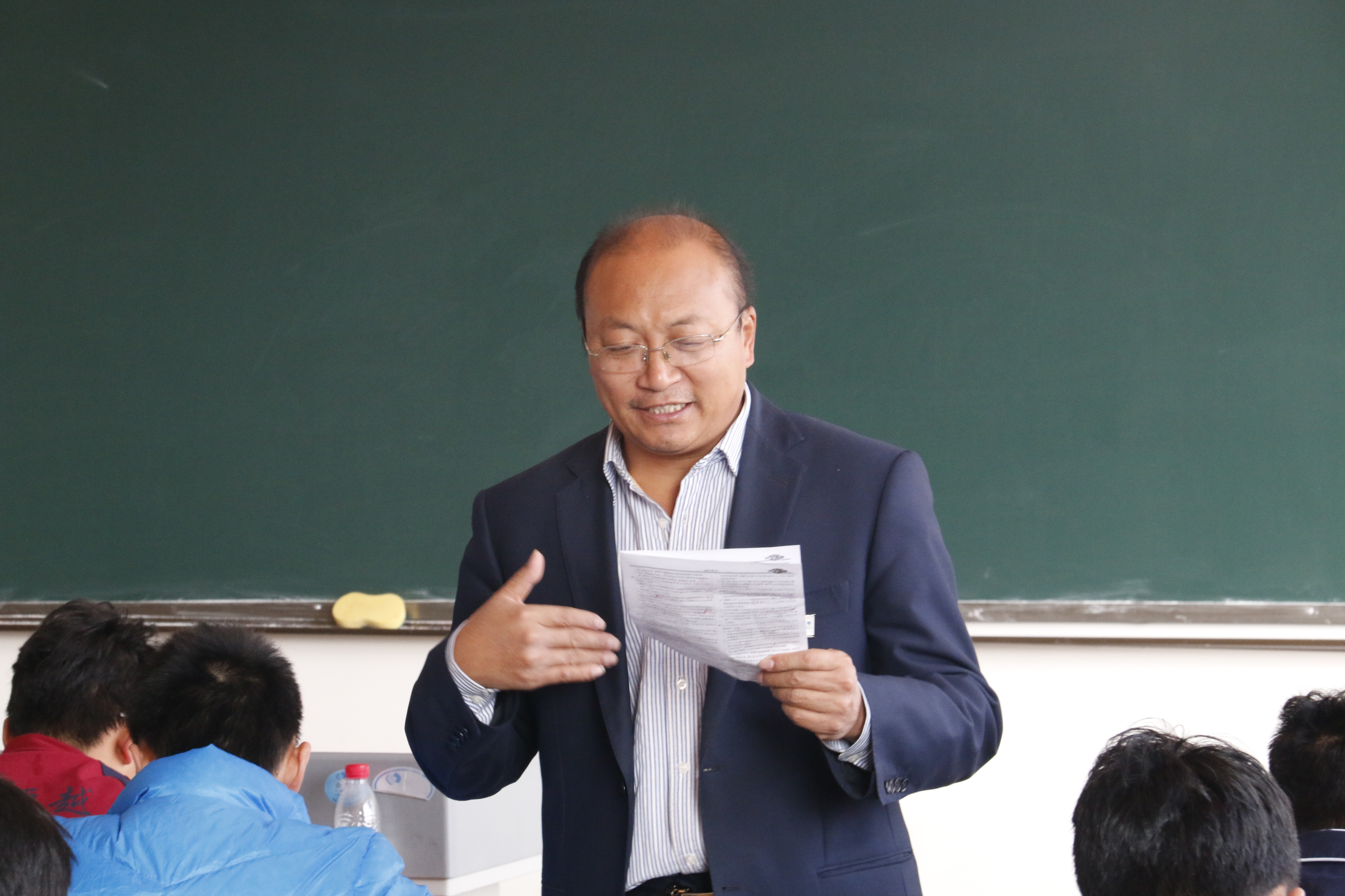 衡实教师工作经验谈:课堂上,让学生"复活-云南长水实验中学官网